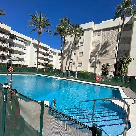 La Carihuela * 托雷莫利诺斯